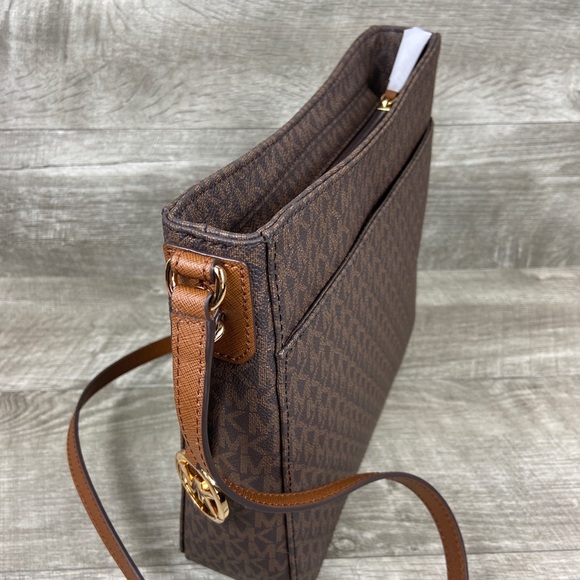 Michael Kors Large Crossbody Messenger Sig Brown - Picture 2 of 7